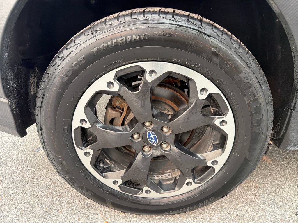 Used 2021 Subaru Crosstrek 2.0i Premium AWD/4WD image 16