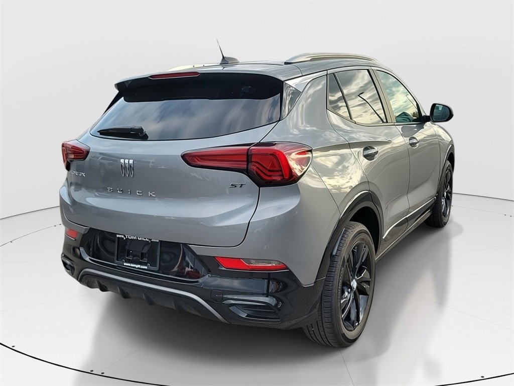 Used 2024 Buick Encore GX Sport Touring image 4