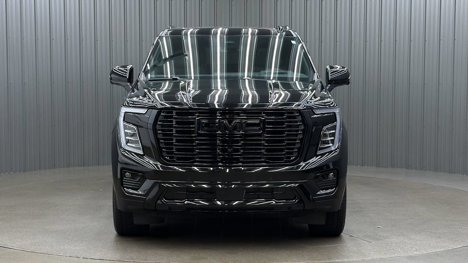 Used 2026 GMC Yukon Denali w/ Sun & Power Step Package AWD/4WD image 8