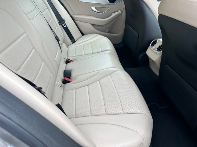Used 2019 Mercedes-Benz C 300 Sedan image 29