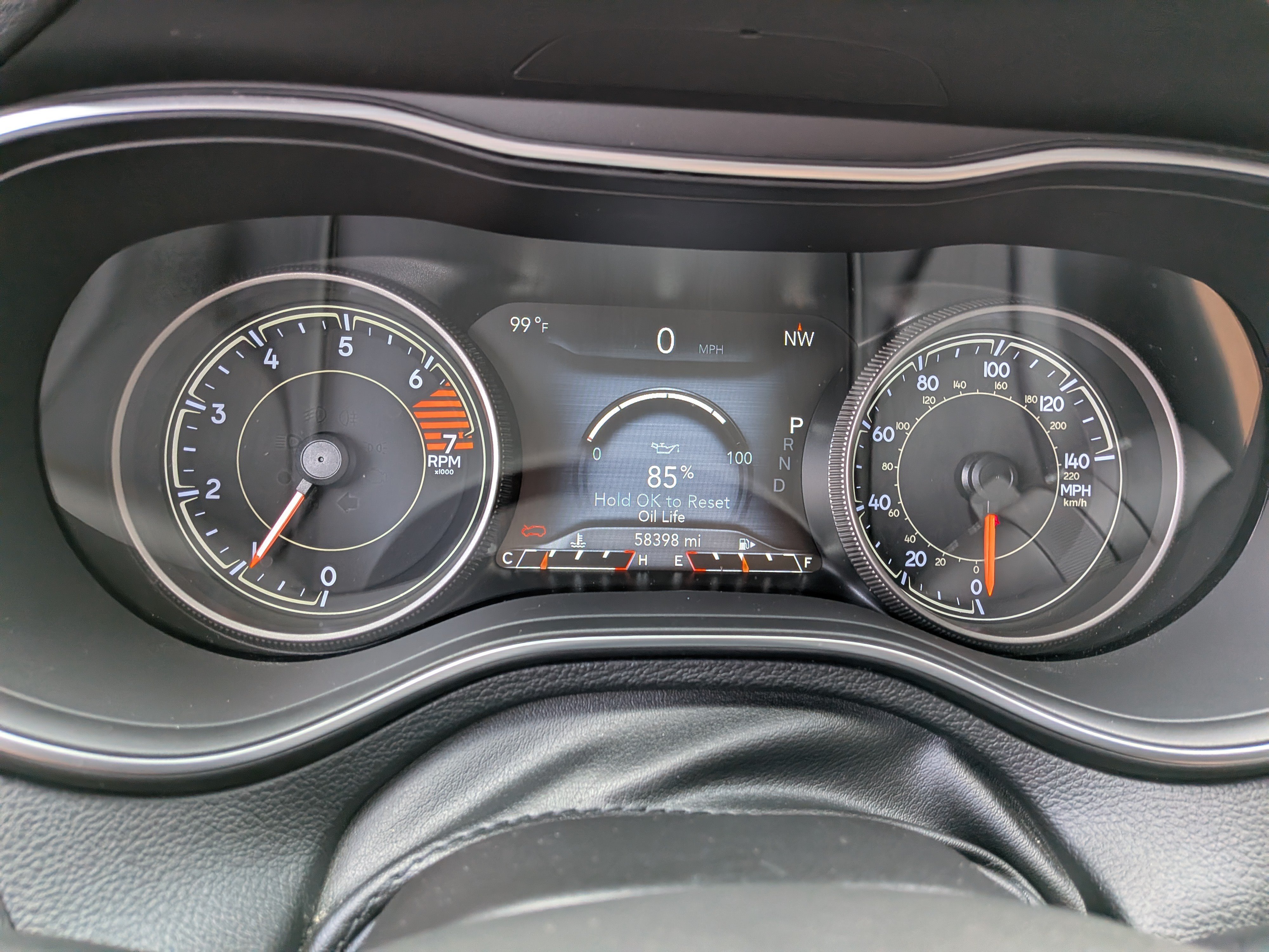 Used 2019 Jeep Cherokee Limited FWD image 27