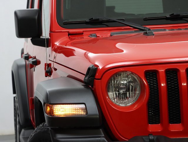 Used 2018 Jeep Wrangler Unlimited Sport S image 4