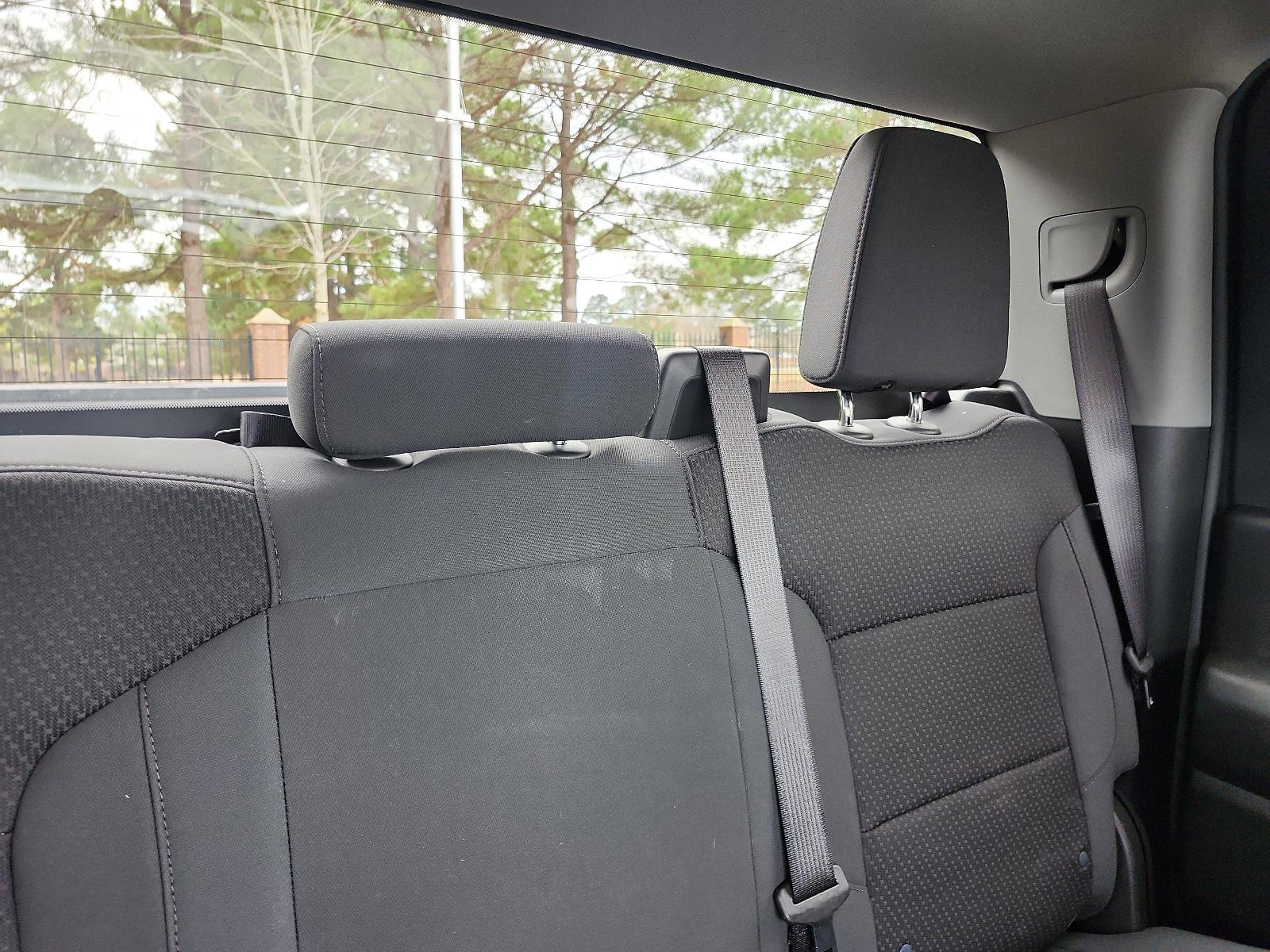 Used 2024 GMC Sierra 2500 Pro w/ Convenience Package image 9