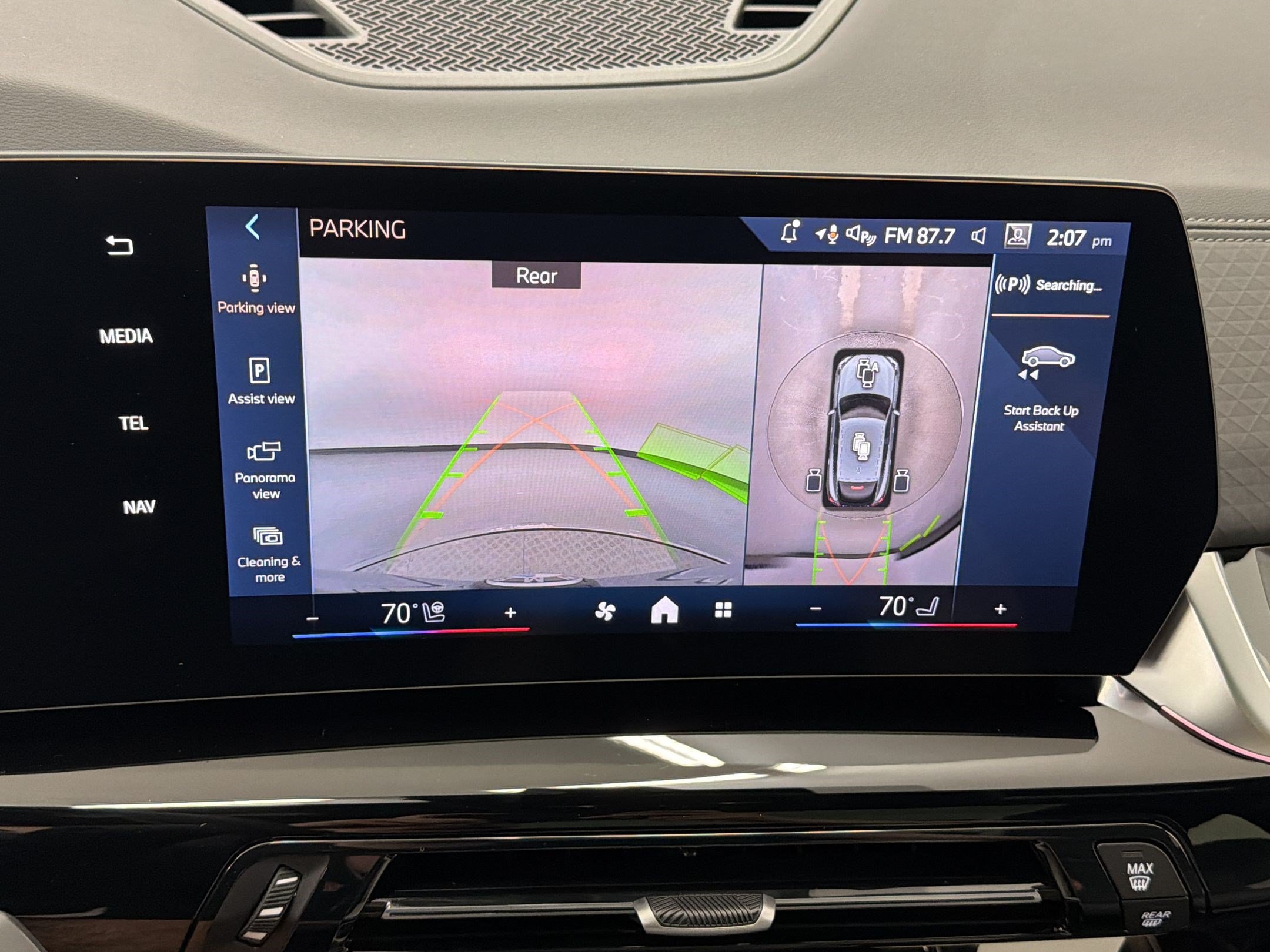 New 2026 BMW X2 xDrive28i w/ Technology Package AWD/4WD image 19