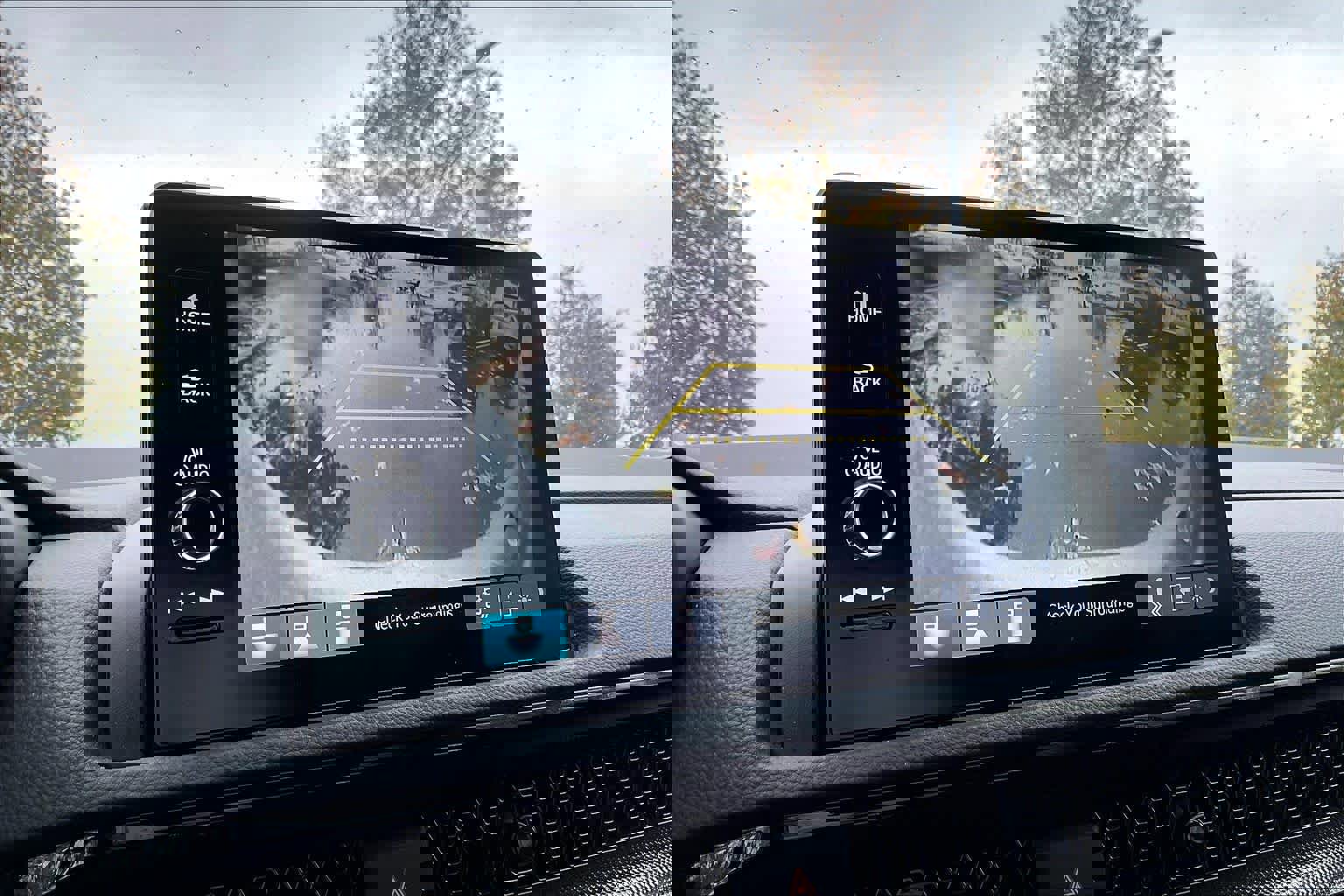 Used 2025 Honda CR-V Sport Touring image 22