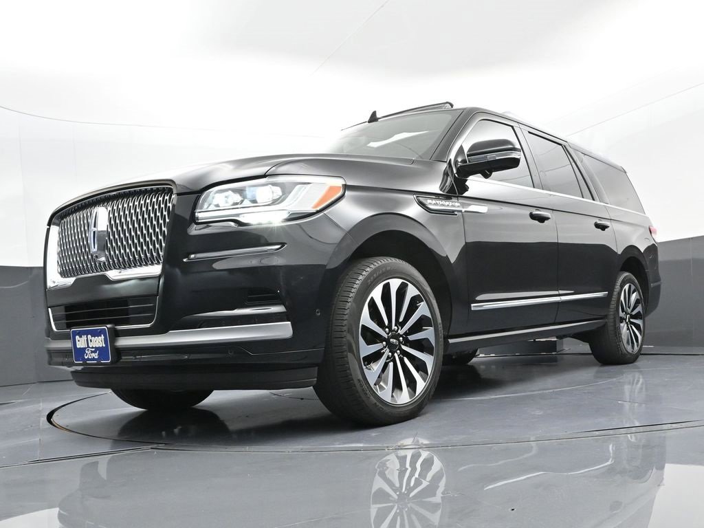 Used 2023 Lincoln Navigator L Reserve image 30