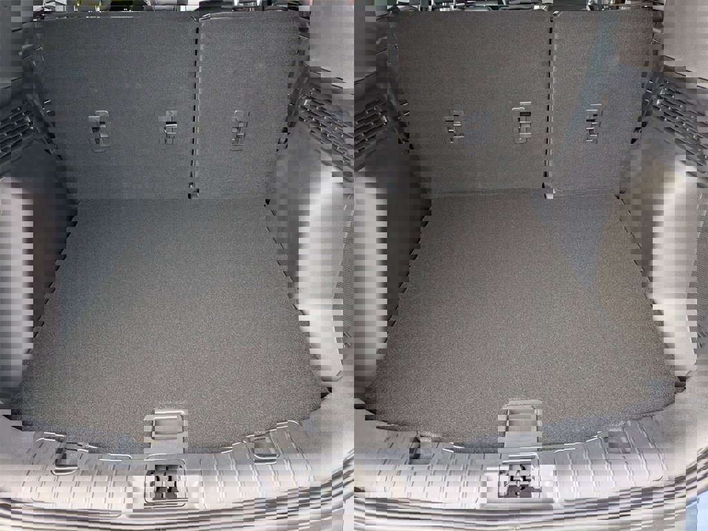 New 2026 Ford Escape ST-Line Select w/ Tech Pack #2 image 7