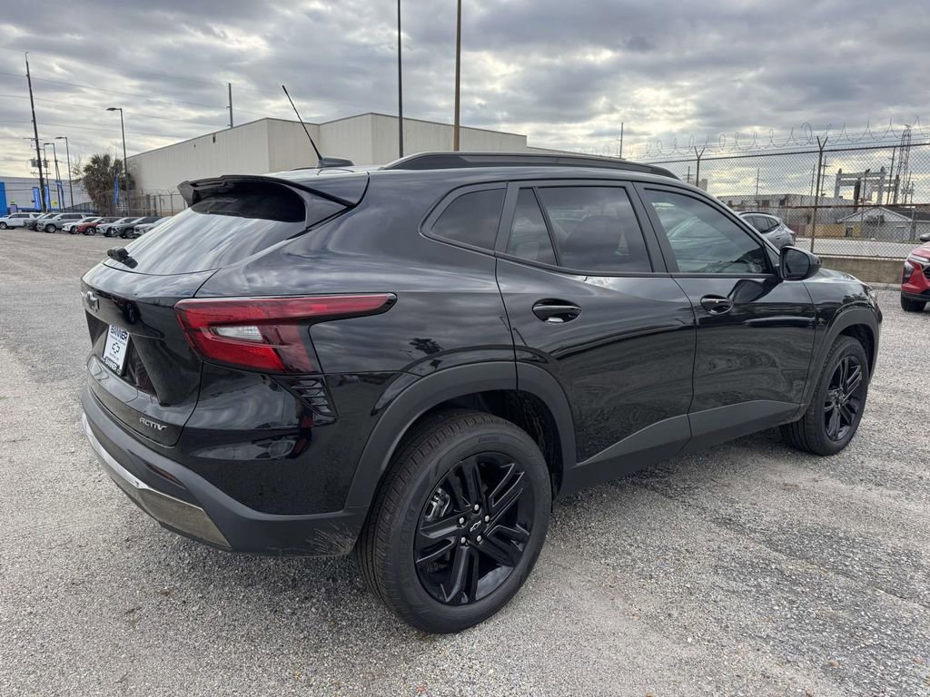 New 2026 Chevrolet Trax ACTIV image 7