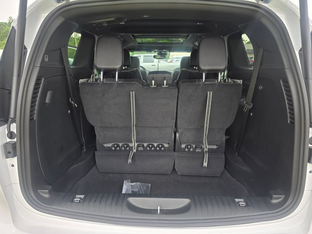 New 2027 Chrysler Pacifica Limited AWD/4WD image 12