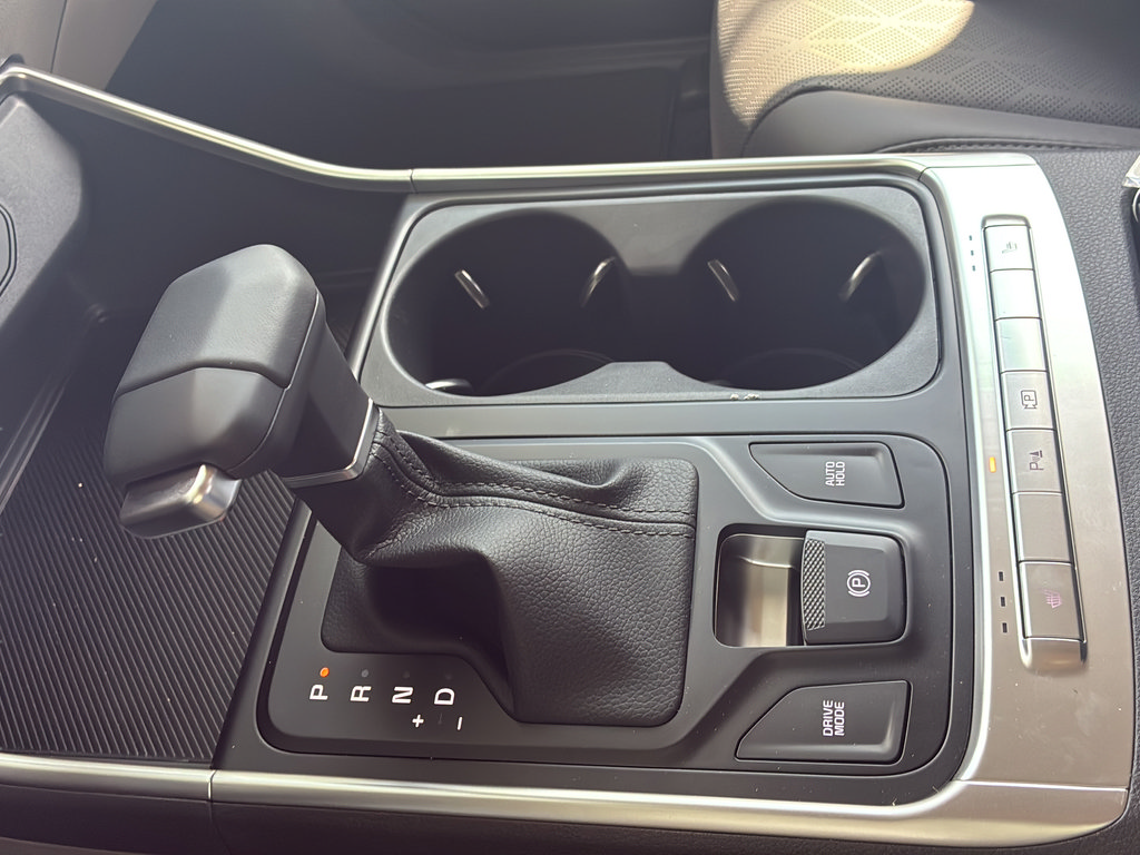 New 2026 Kia Carnival FWD image 31