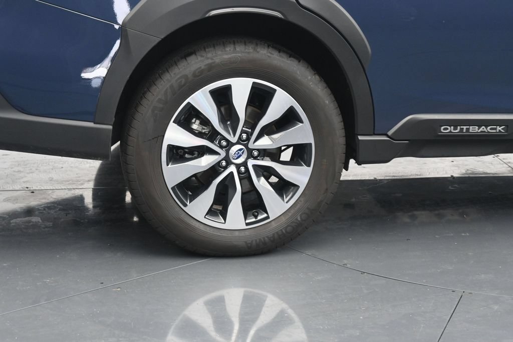 Used 2024 Subaru Outback Touring XT AWD/4WD image 10
