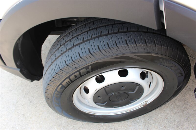 Used 2024 Ford Transit 250 148 Medium Roof w/ Load Area Protection Package RWD image 28