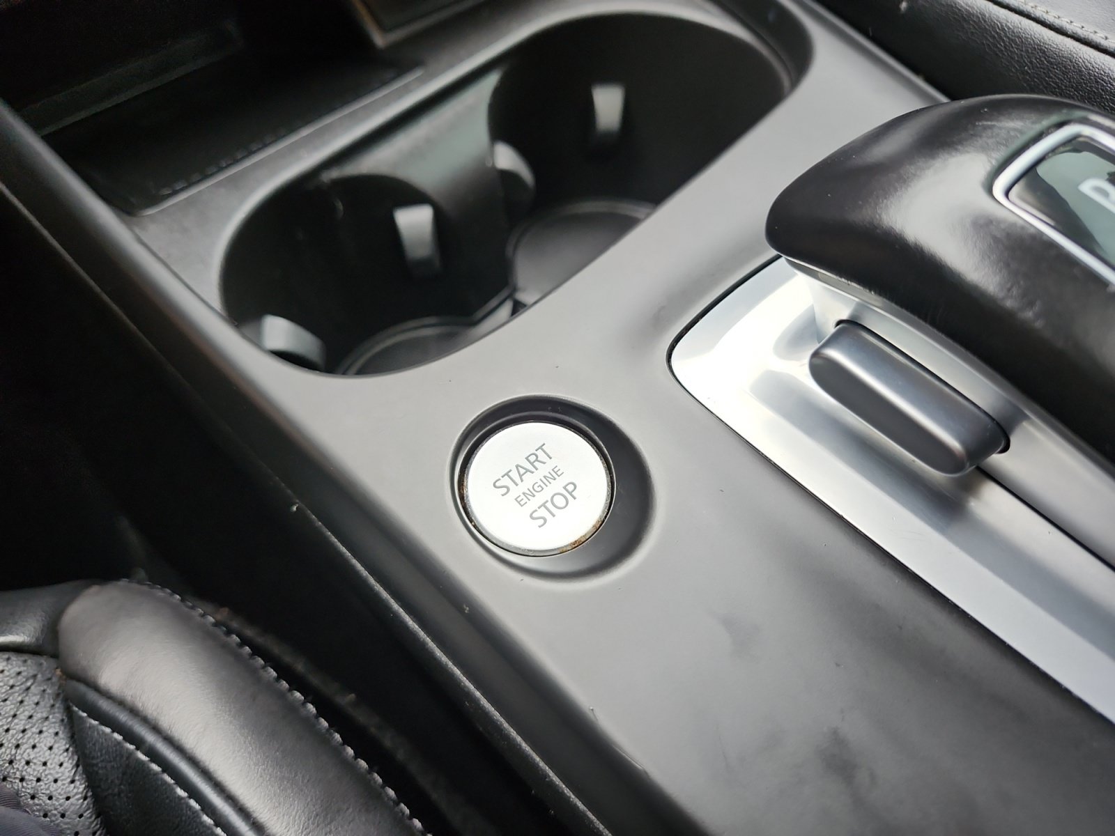 Used 2023 INFINITI QX50 Luxe AWD/4WD image 22