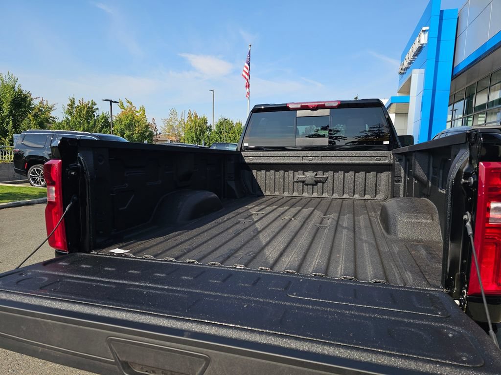 New 2026 Chevrolet Silverado 3500 High Country w/ High Country Premium Package AWD/4WD image 18