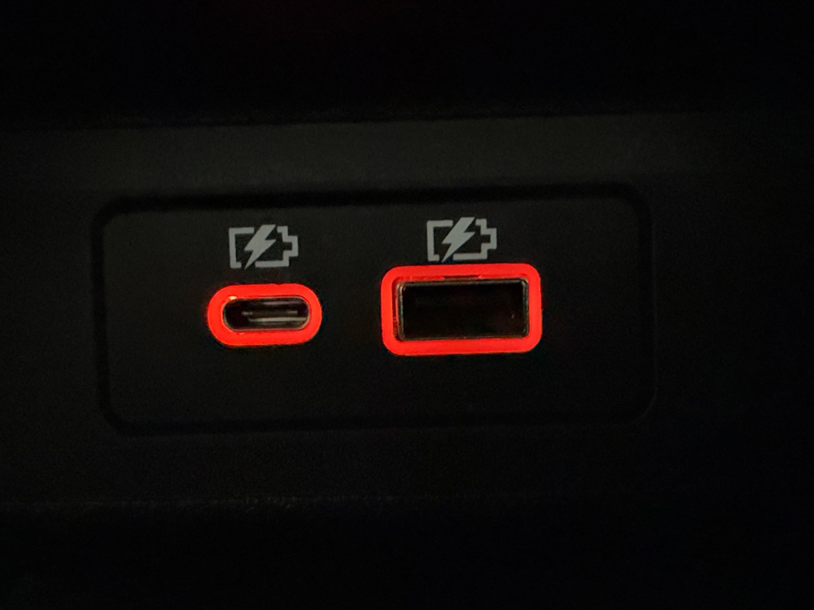Used 2024 Nissan Altima 2.5 SV FWD image 31