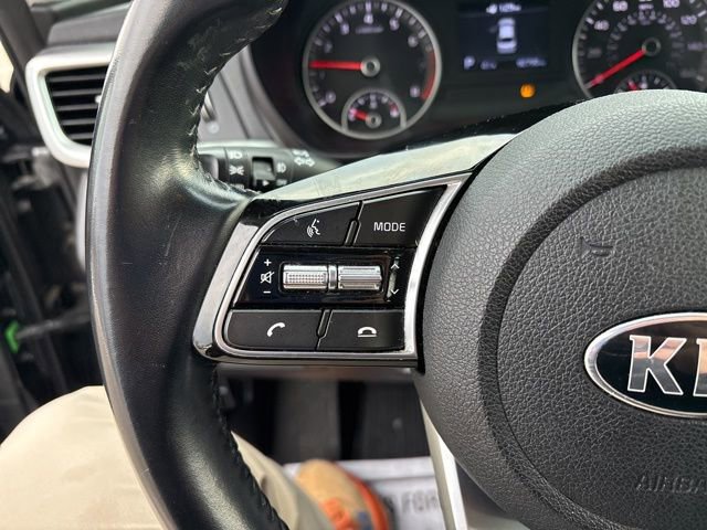 Used 2020 Kia Optima EX image 12