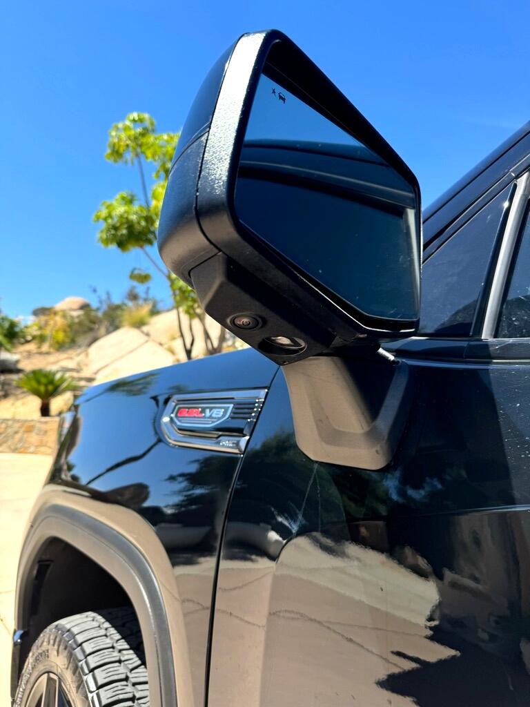 Used 2024 GMC Sierra 1500 AT4 w/ Technology Package image 8