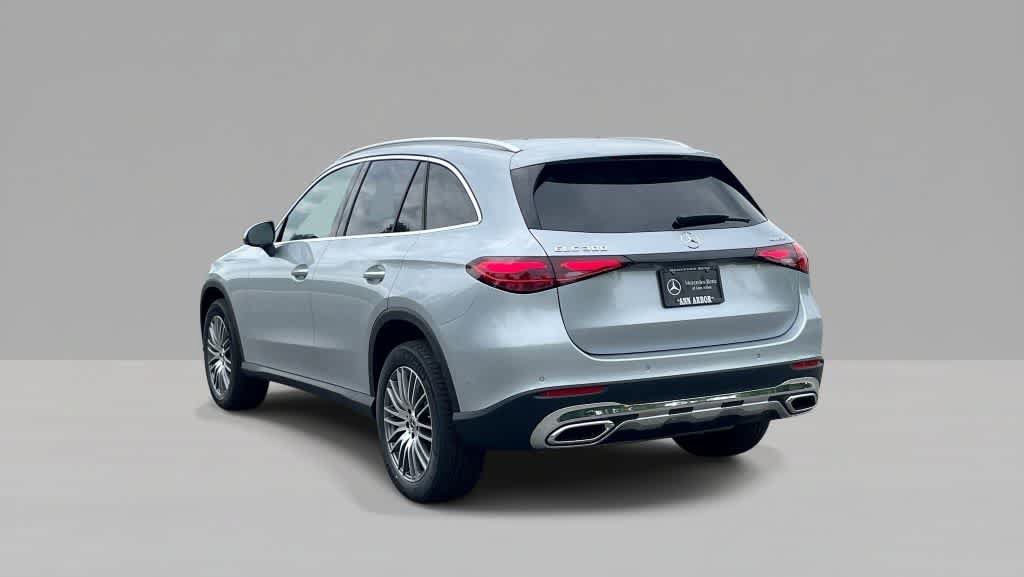 Used 2026 Mercedes-Benz GLC 300 4MATIC image 5