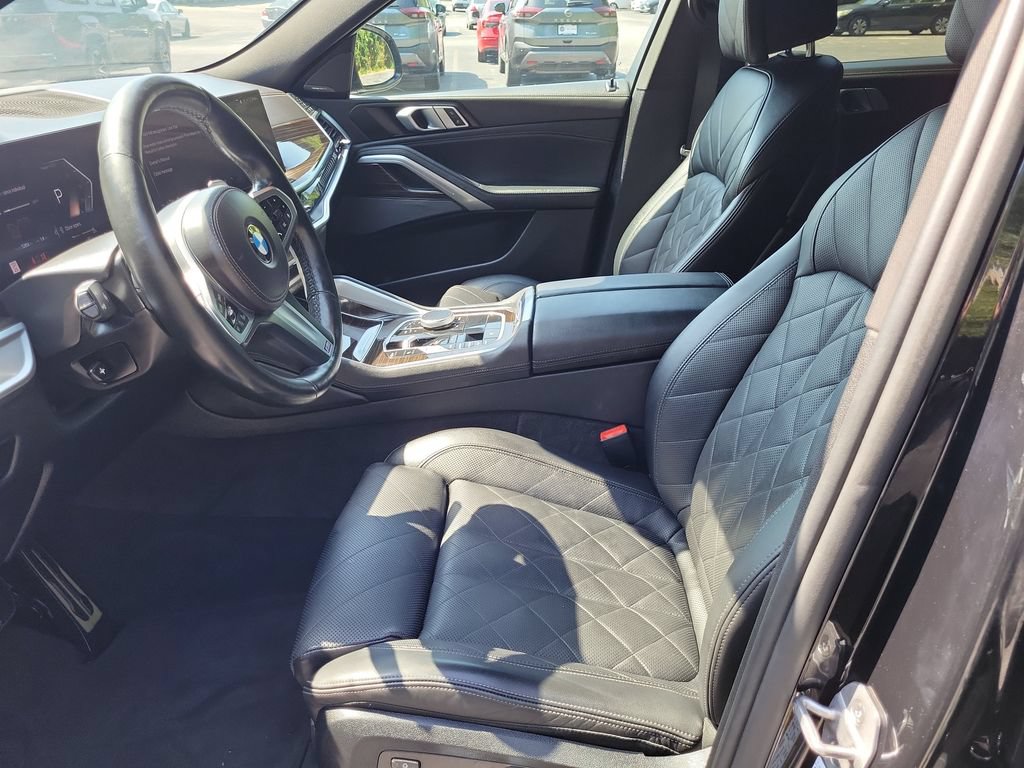 Used 2024 BMW X6 xDrive40i AWD/4WD image 22