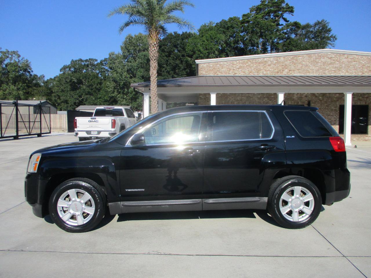 Used 2013 GMC Terrain SLE FWD image 19