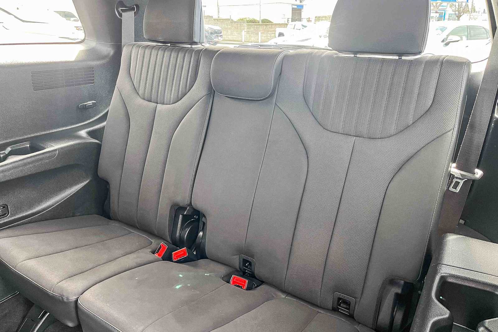 Used 2024 Hyundai Palisade Calligraphy image 18