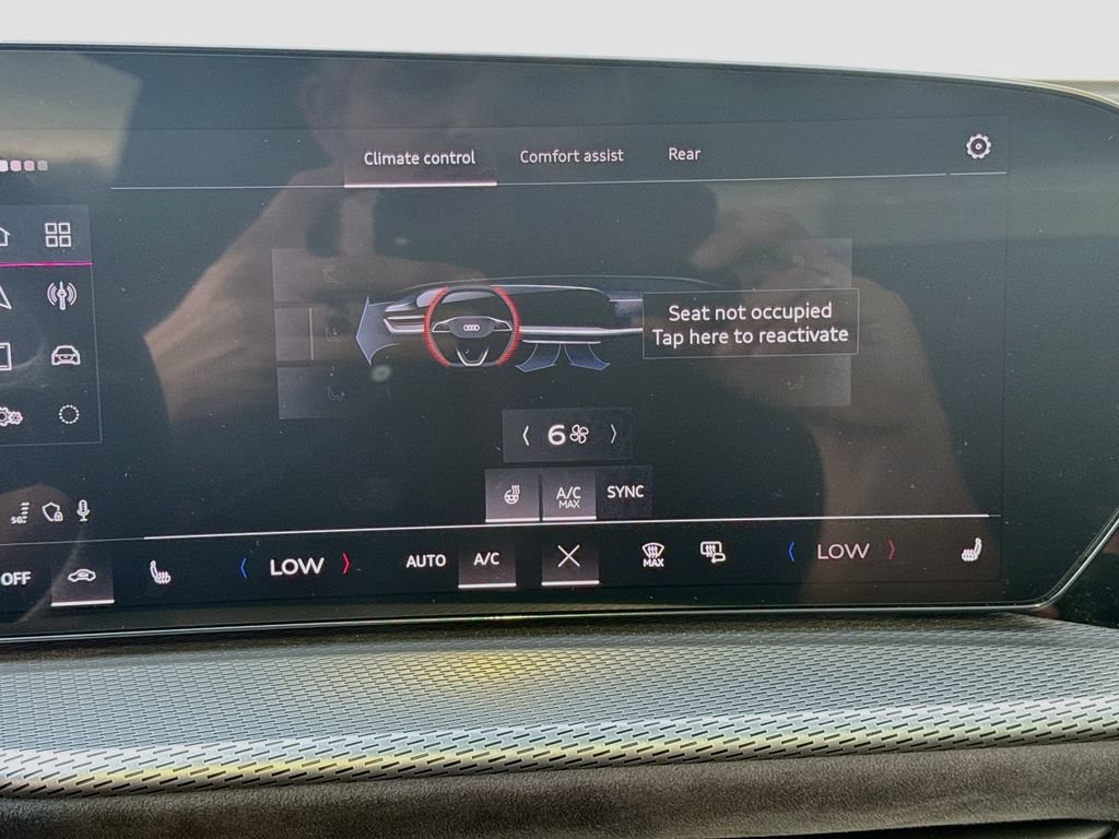 Certified 2025 Audi SQ5 Premium Plus AWD/4WD image 18