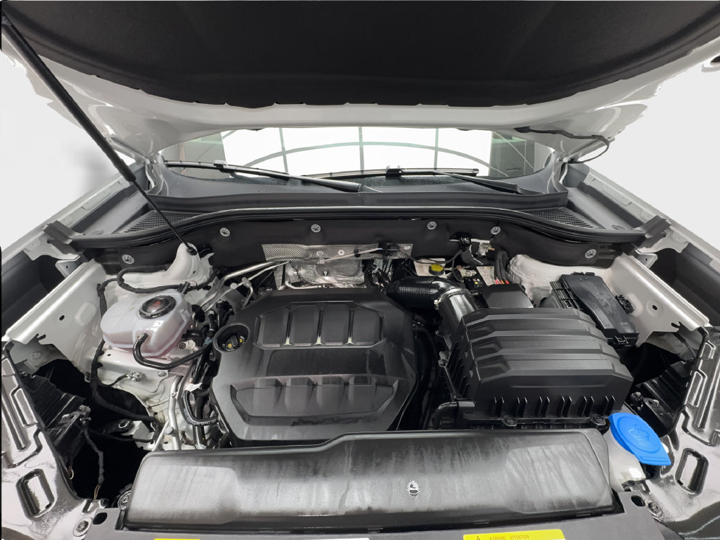 Used 2026 Volkswagen Atlas SE FWD image 18