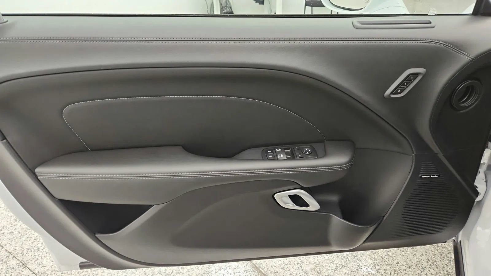 Used 2023 Dodge Challenger R/T Scat Pack w/ Plus Package image 32