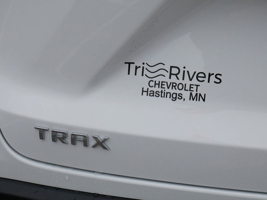 New 2026 Chevrolet Trax LT w/ Driver Confidence Package image 14