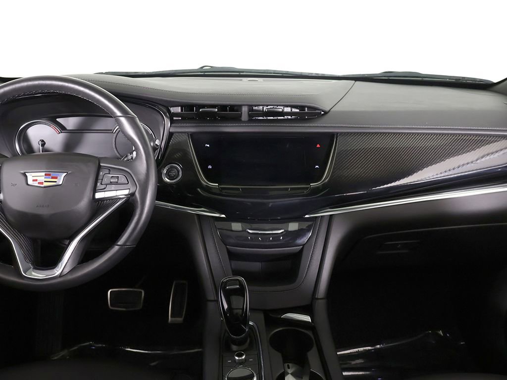 Used 2024 Cadillac XT6 Sport w/ LPO, Floor Liner Package AWD/4WD image 46