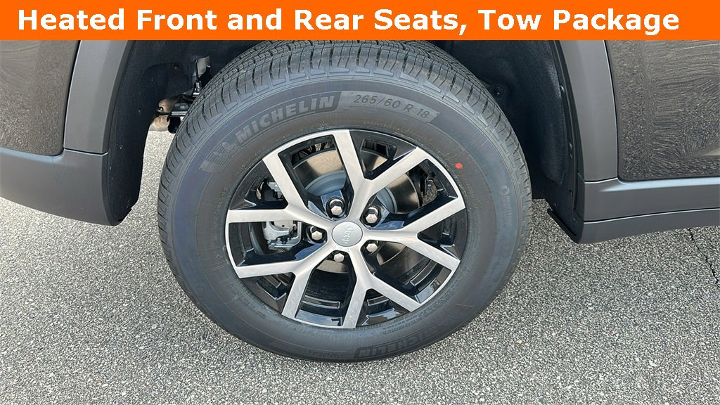 New 2025 Jeep Grand Cherokee Limited w/ Trailer Tow Package image 9