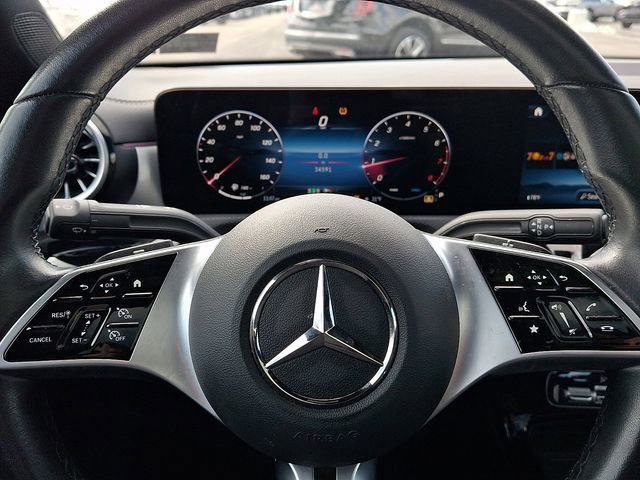 Used 2025 Mercedes-Benz CLA 250 image 21