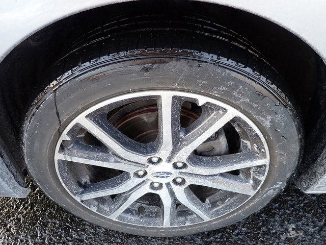 Used 2019 Subaru Impreza 2.0i Limited w/ Popular Package #2 image 9