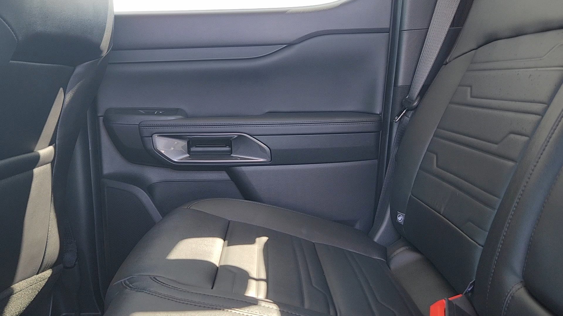 New 2025 Ford Ranger Lariat w/ FX4 Off-Road Package image 15