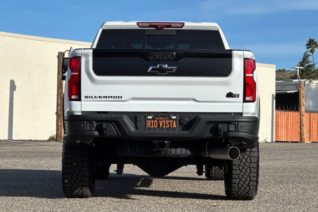 Certified 2024 Chevrolet Silverado 2500 ZR2 w/ ZR2 Bison Edition image 5
