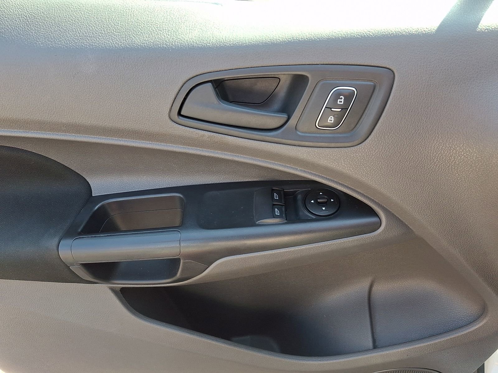 Used 2020 Ford Transit Connect XL image 13