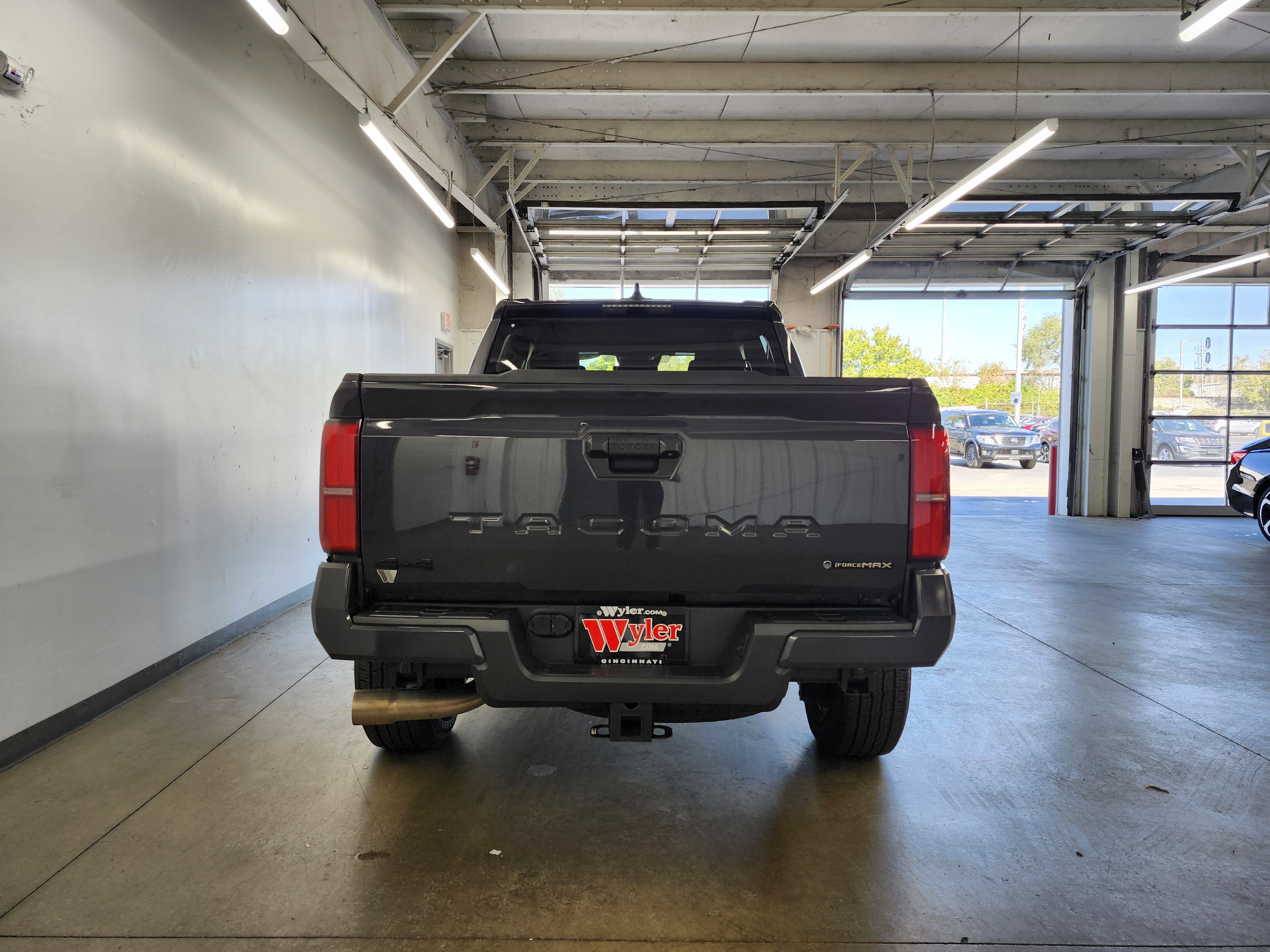 Used 2024 Toyota Tacoma TRD Sport image 31