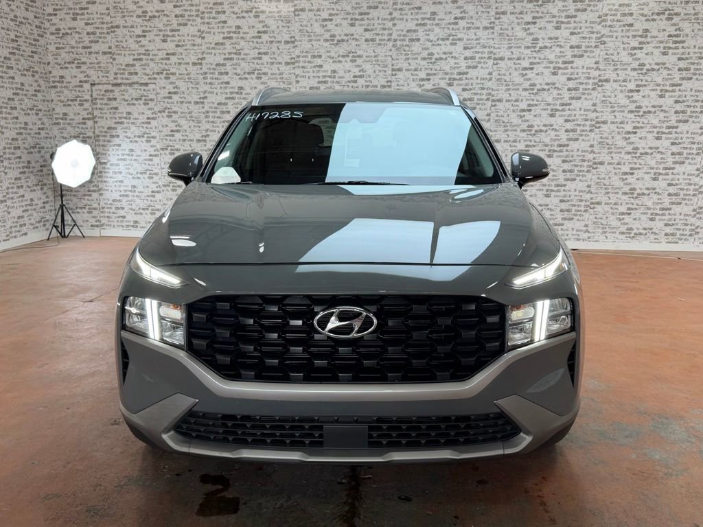 Certified 2023 Hyundai Santa Fe SEL FWD image 2