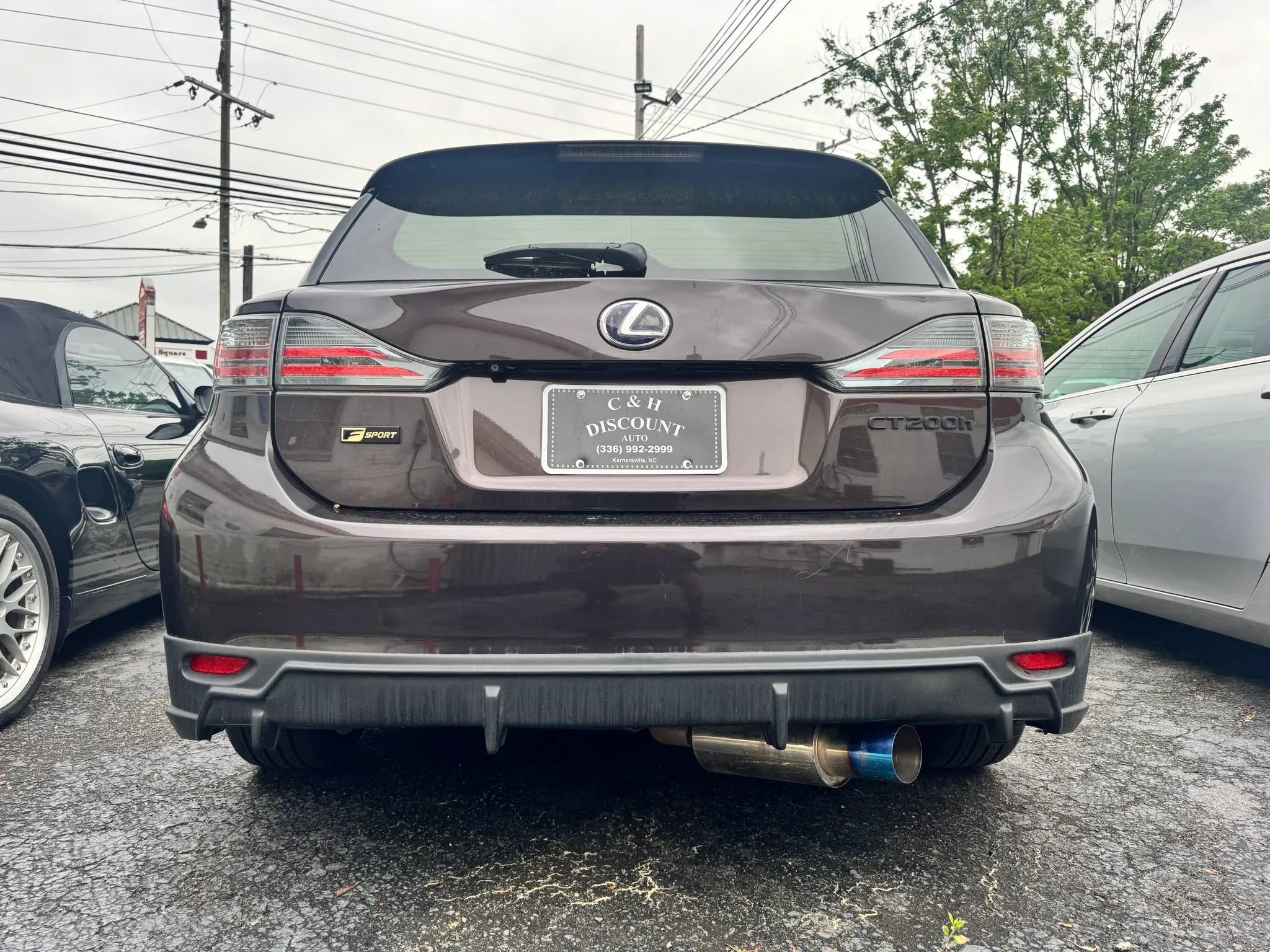 Used 2012 Lexus CT 200h Premium w/ Premium Audio Pkg FWD image 4
