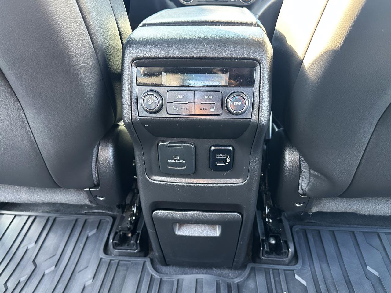 Used 2018 GMC Acadia Denali w/ Technology Package AWD/4WD image 49