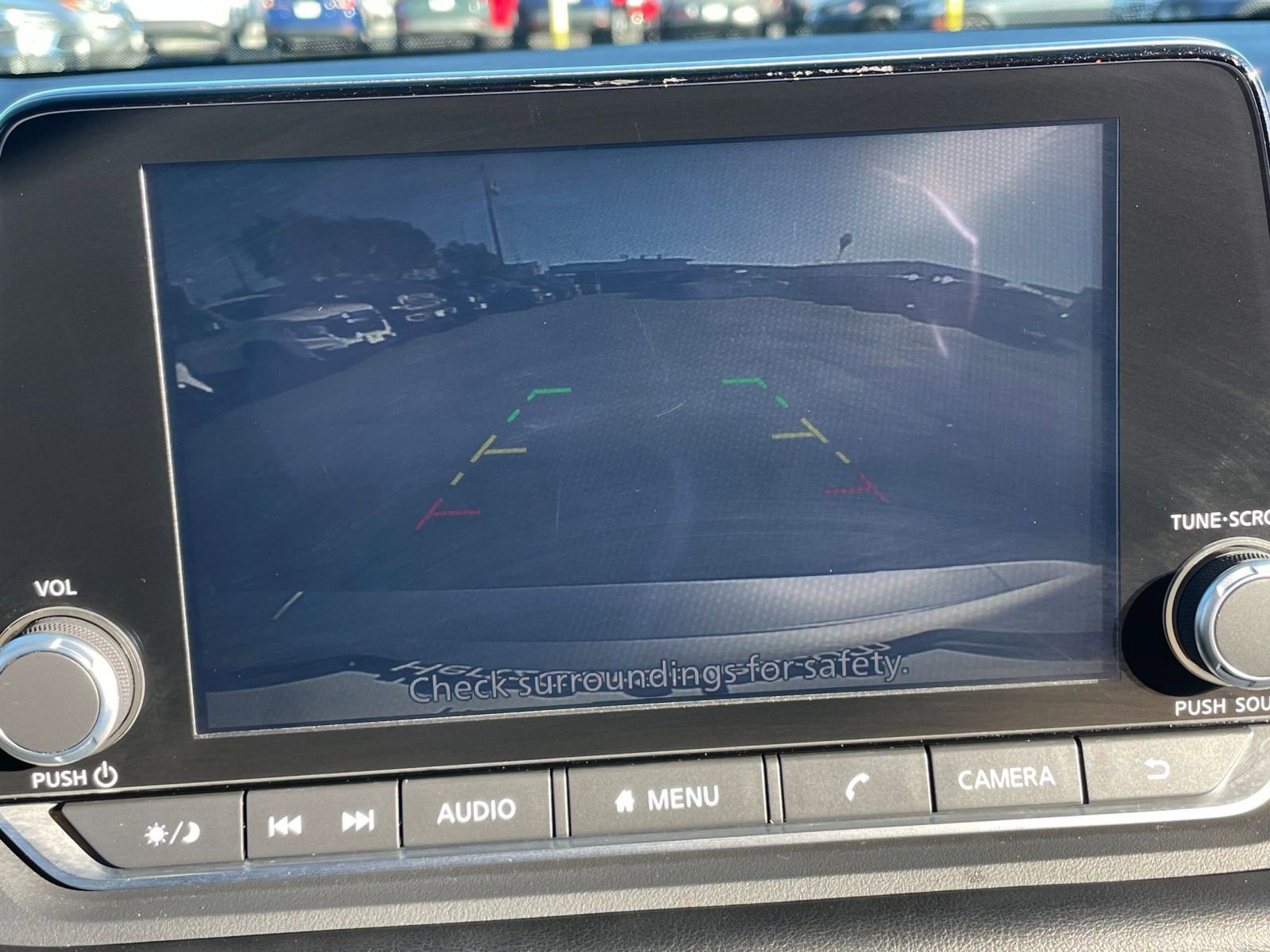 Used 2025 Nissan Rogue SV image 17