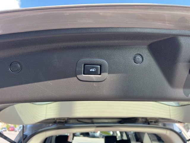Used 2014 INFINITI QX80 4WD w/ Theater Package image 17