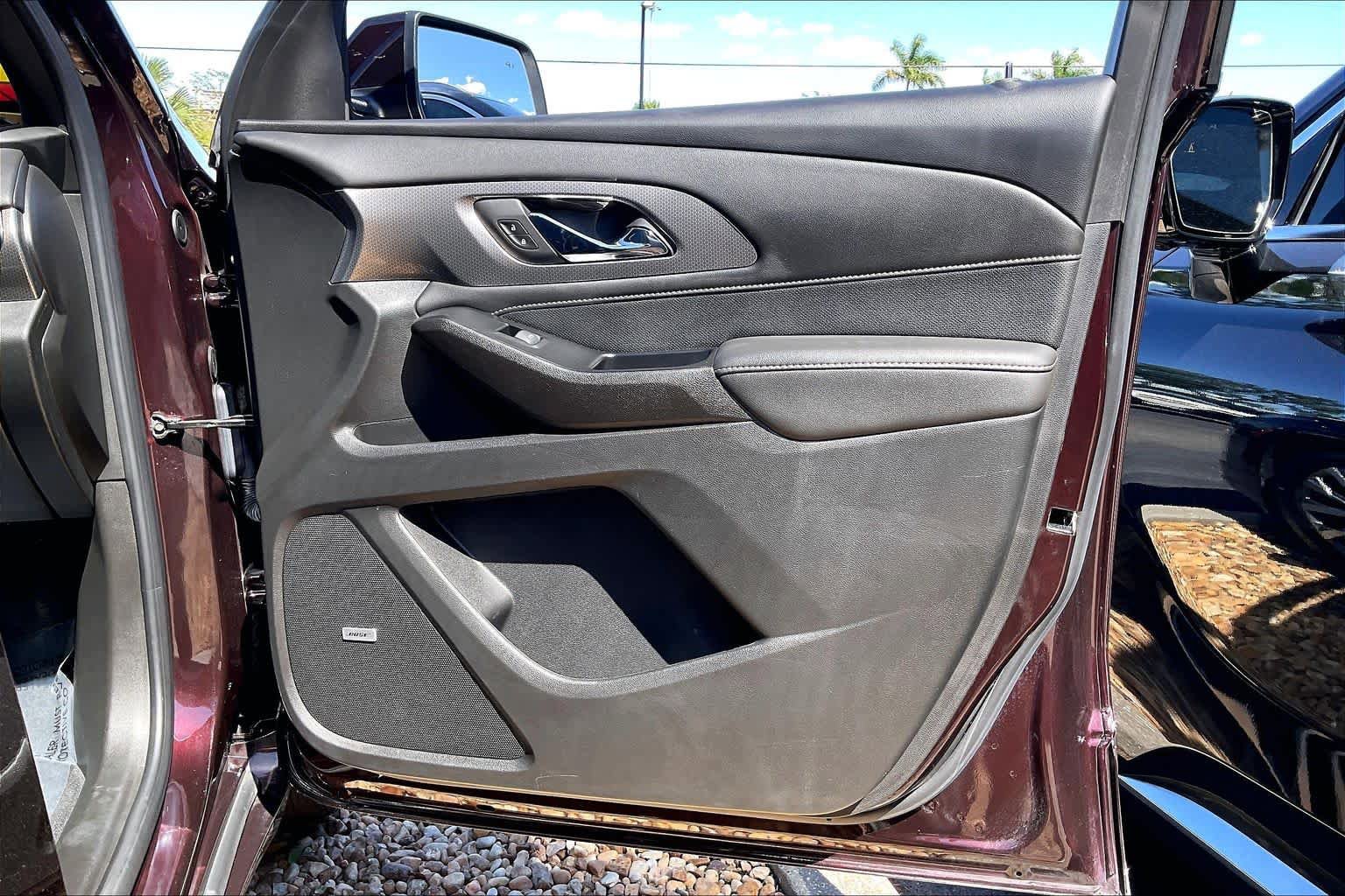 Certified 2023 Chevrolet Traverse Premier FWD image 23