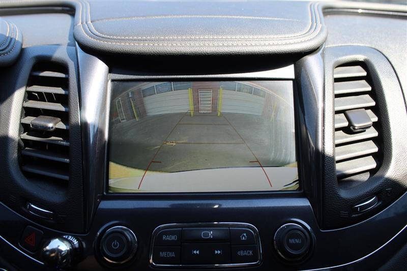 Used 2019 Chevrolet Impala Premier FWD image 20