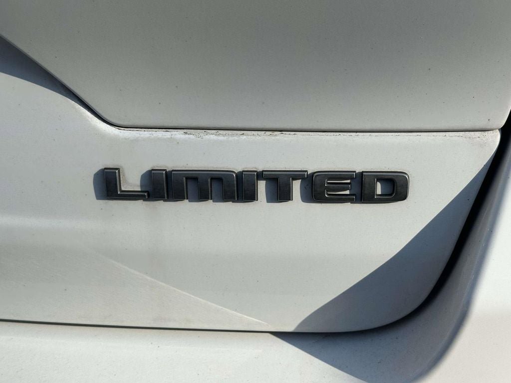 Used 2022 Jeep Grand Cherokee Limited AWD/4WD image 12