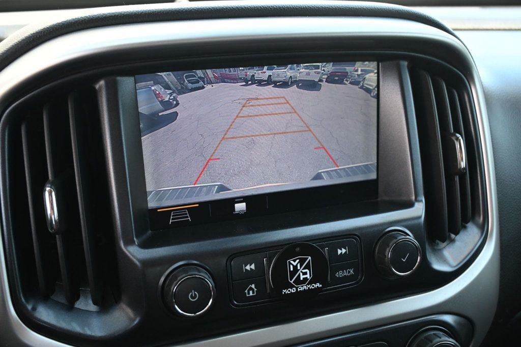 Used 2019 Chevrolet Colorado LT w/ LT Convenience Package RWD image 13