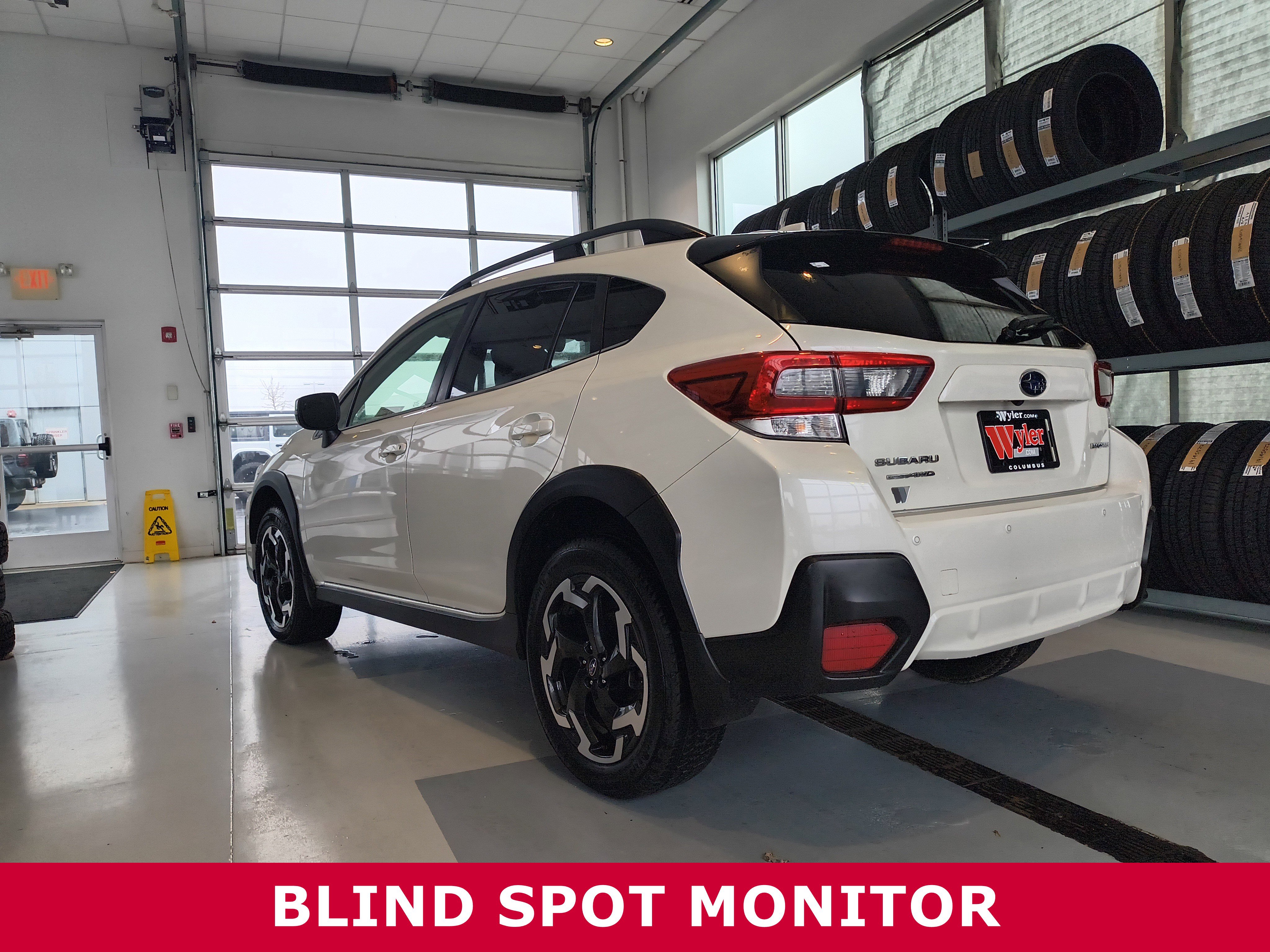 Used 2022 Subaru Crosstrek 2.5i Limited w/ Moonroof Package 2 image 4