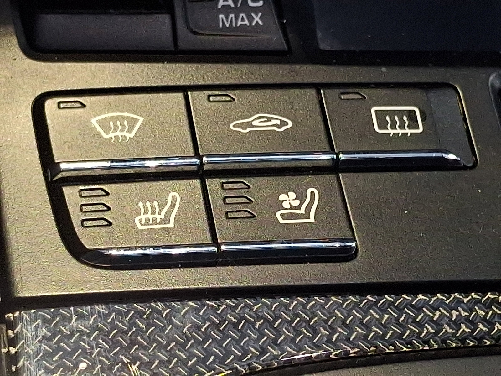 Used 2014 Porsche 911 Turbo image 23