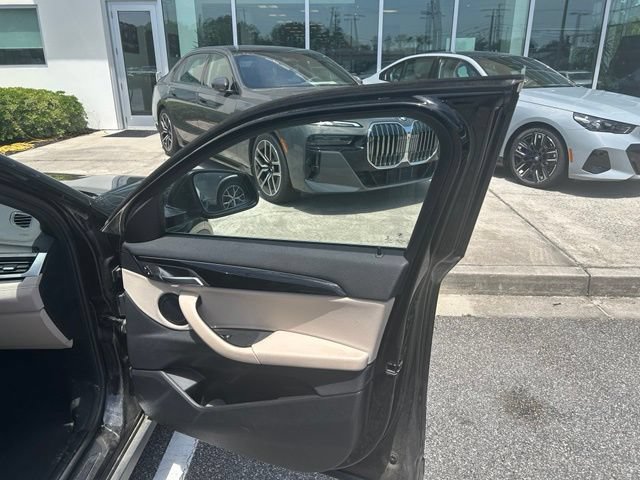 Used 2021 BMW X2 sDrive28i w/ Convenience Package FWD image 9