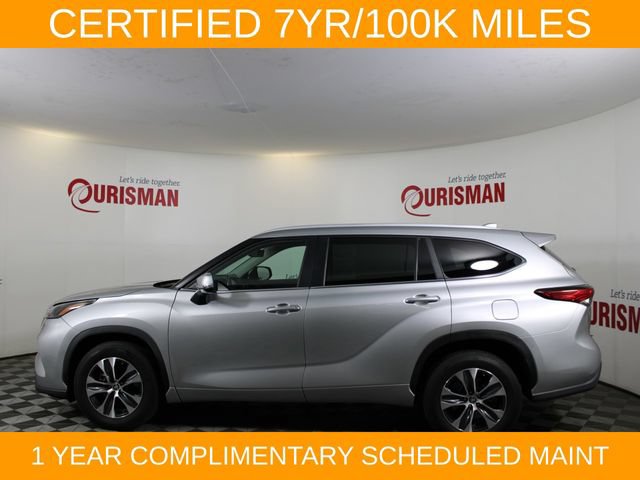 Used 2023 Toyota Highlander XLE FWD image 4